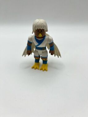Roblox Q-Clash Zadena Figure With Exclusive Virtual Item
